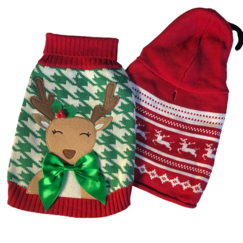 NWOT Bundle 2 Christmas Sweaters Hoodie S